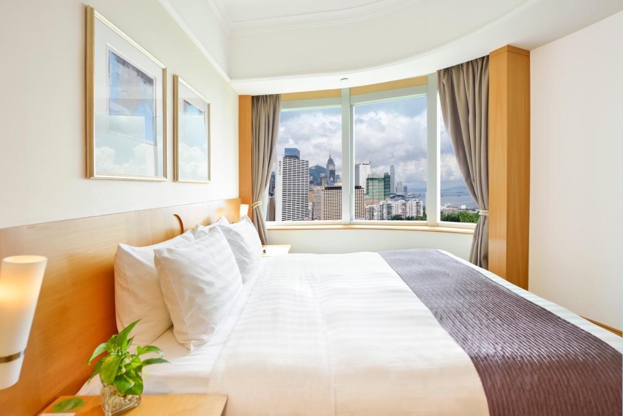 Executive Suite Lounge Access