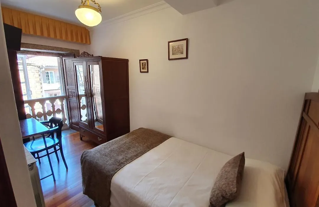 Hostal Giadás-1