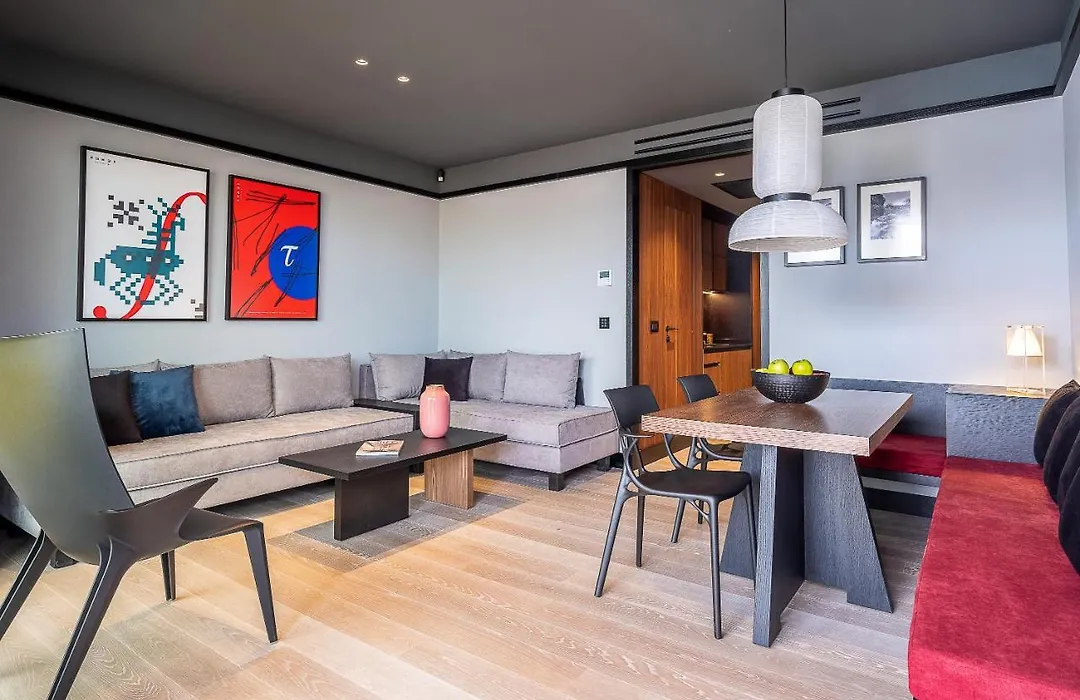 3 Pines Design Living-1