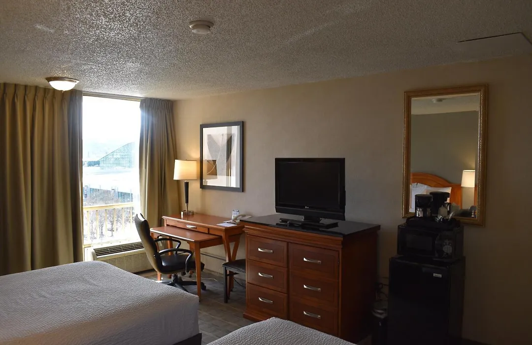 Inn At The Convention Center-1