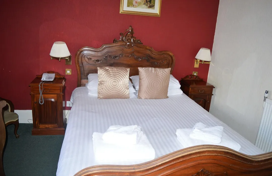Bryn Howel Hotel-1