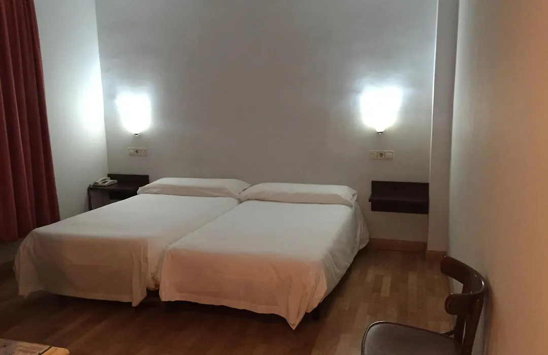 Hotel Madrid Rio-1