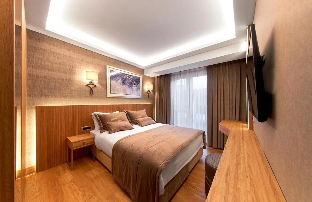 Lady Diana Hotel-1