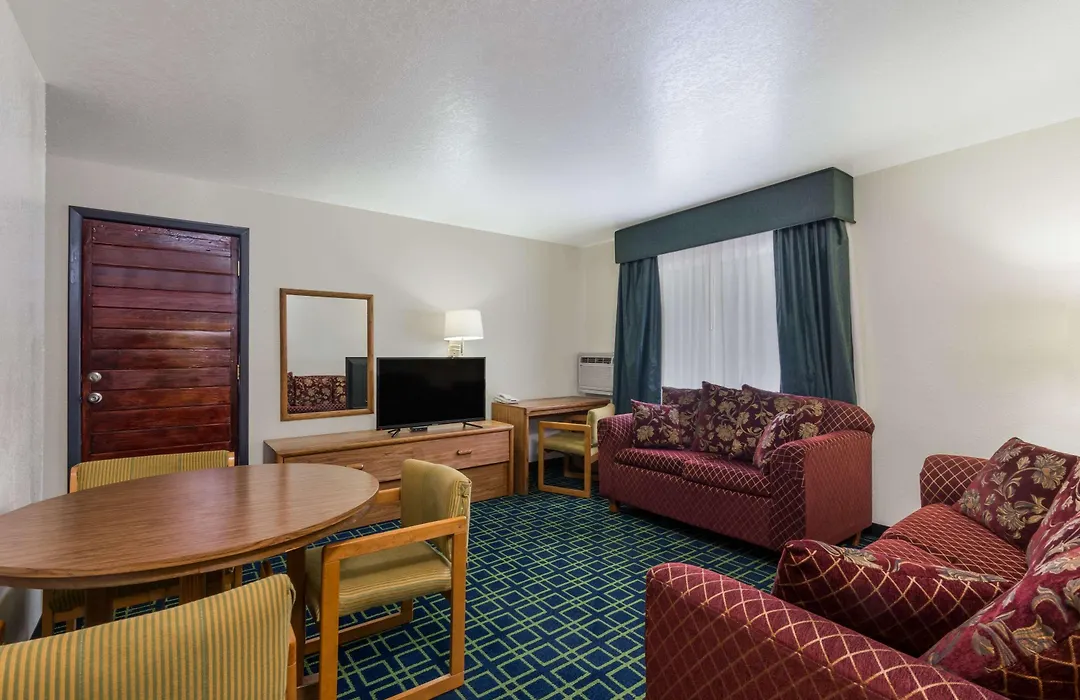 Super 8 By Wyndham Ruidoso-1
