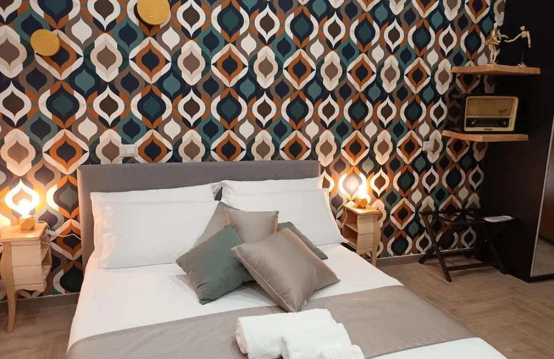 Geometric Art Home-1
