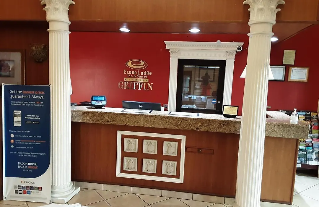 Econo Lodge Inn & Suites Griffin North-1