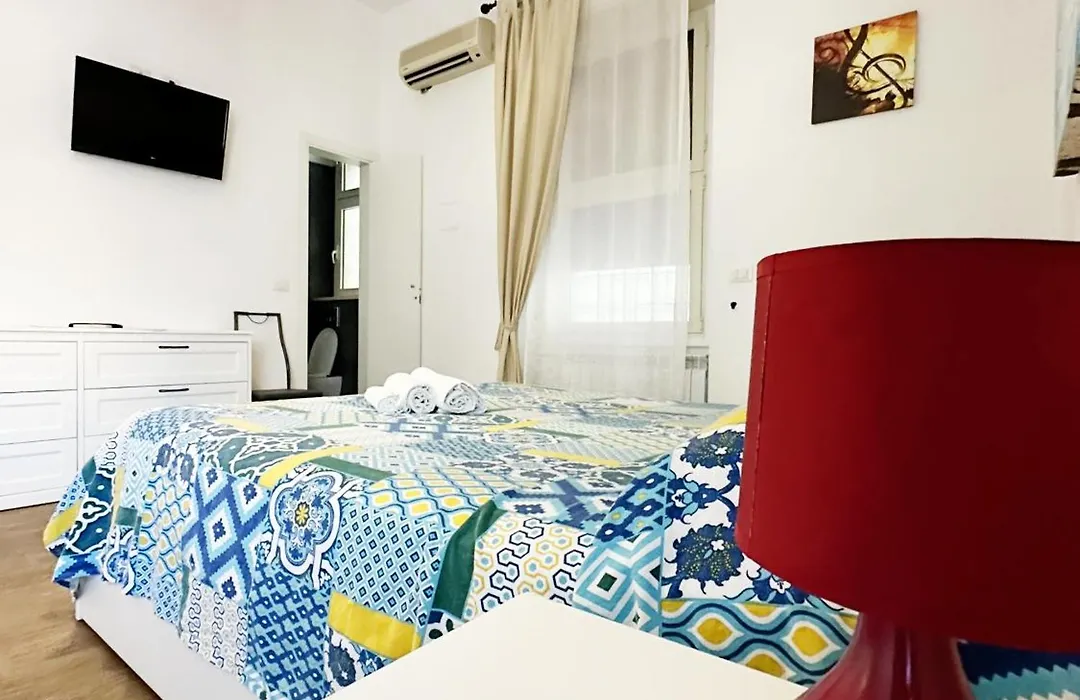 Guest House La Maddalena-1