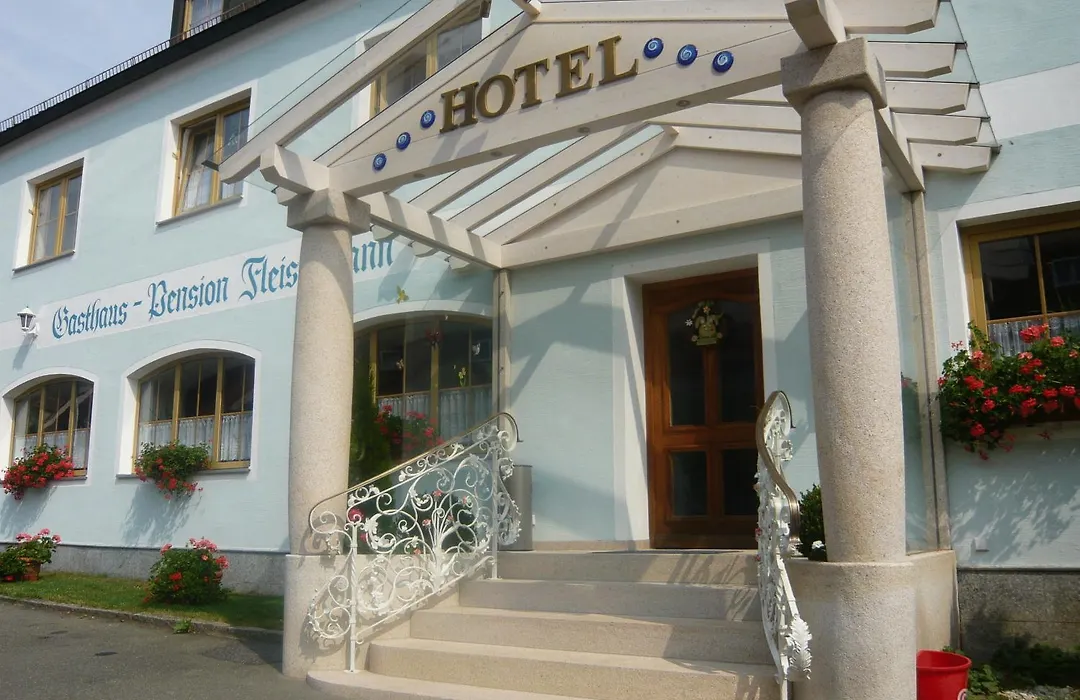 Hotel Pension Fleischmann-1