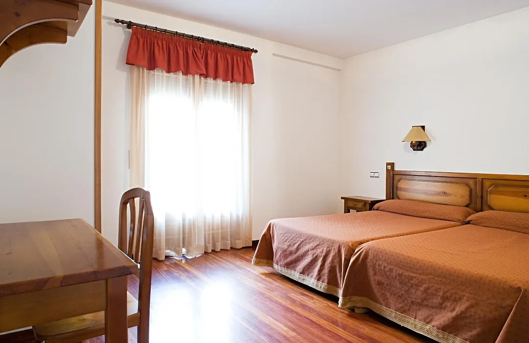 Hotel Latre-1