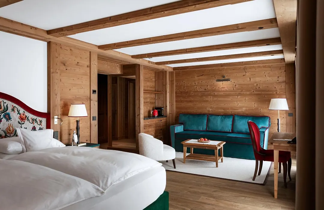 Hotel Tyrol-1