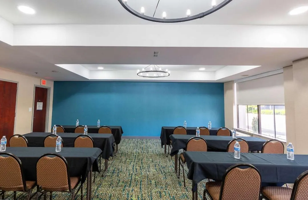 Hampton Inn East Windsor-1
