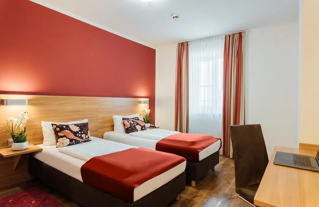 Hotel Andra München-1