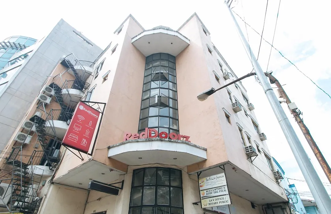 Reddoorz Near Quirino Station Manila-1