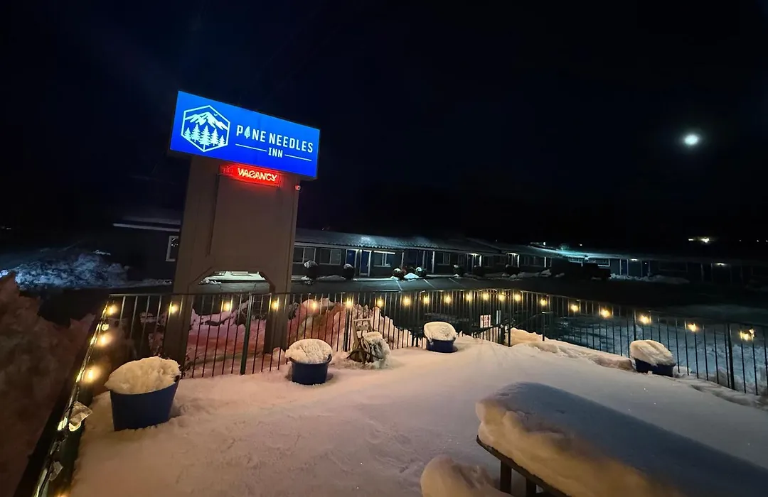 Pine Needles Inn-1