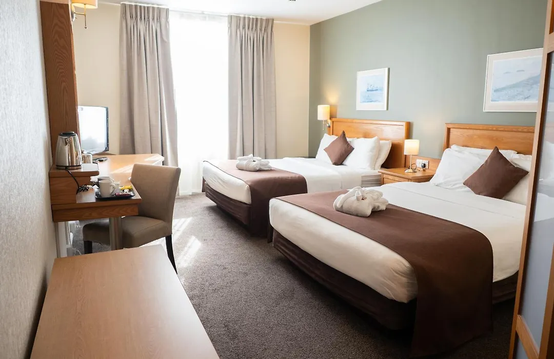 Future Inn Cardiff Bay-1