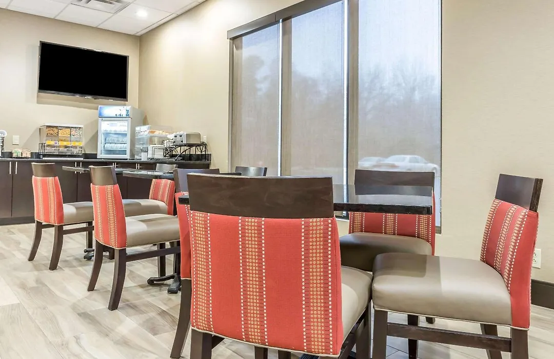 Comfort Inn Alton Near I-255-1