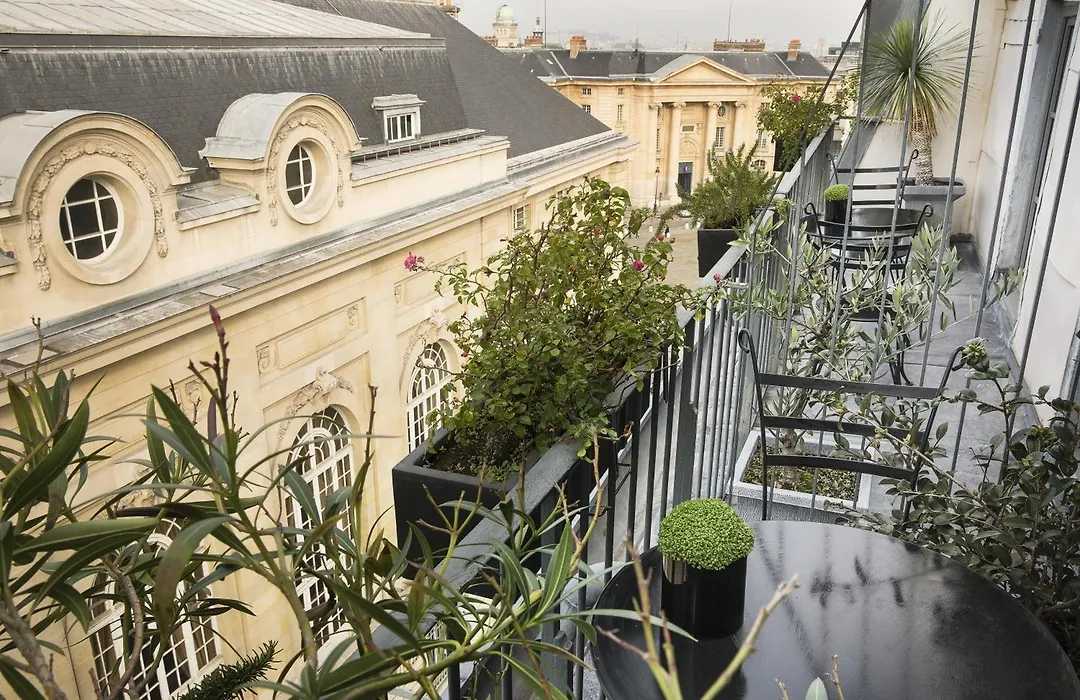 Hotel Les Dames Du Pantheon-1