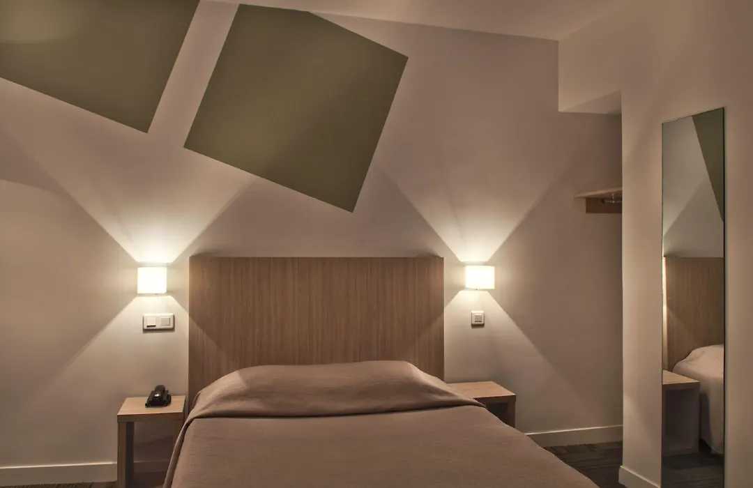 Louisa Hotel Paris-1