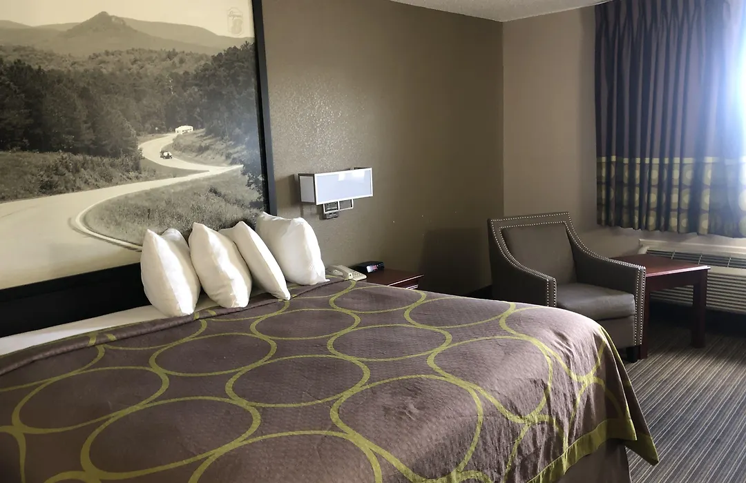 Quality Inn Neosho-1