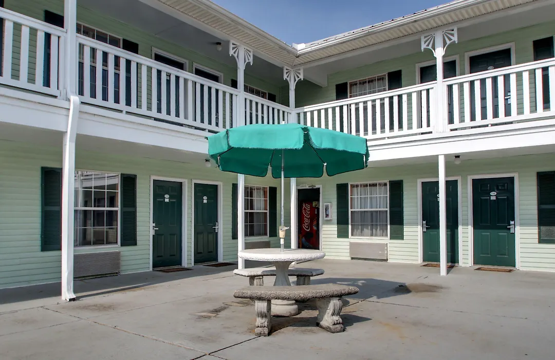 Key West Inn - Clanton-1