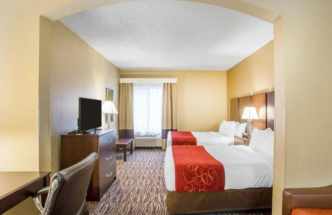 Comfort Suites Lebanon-1