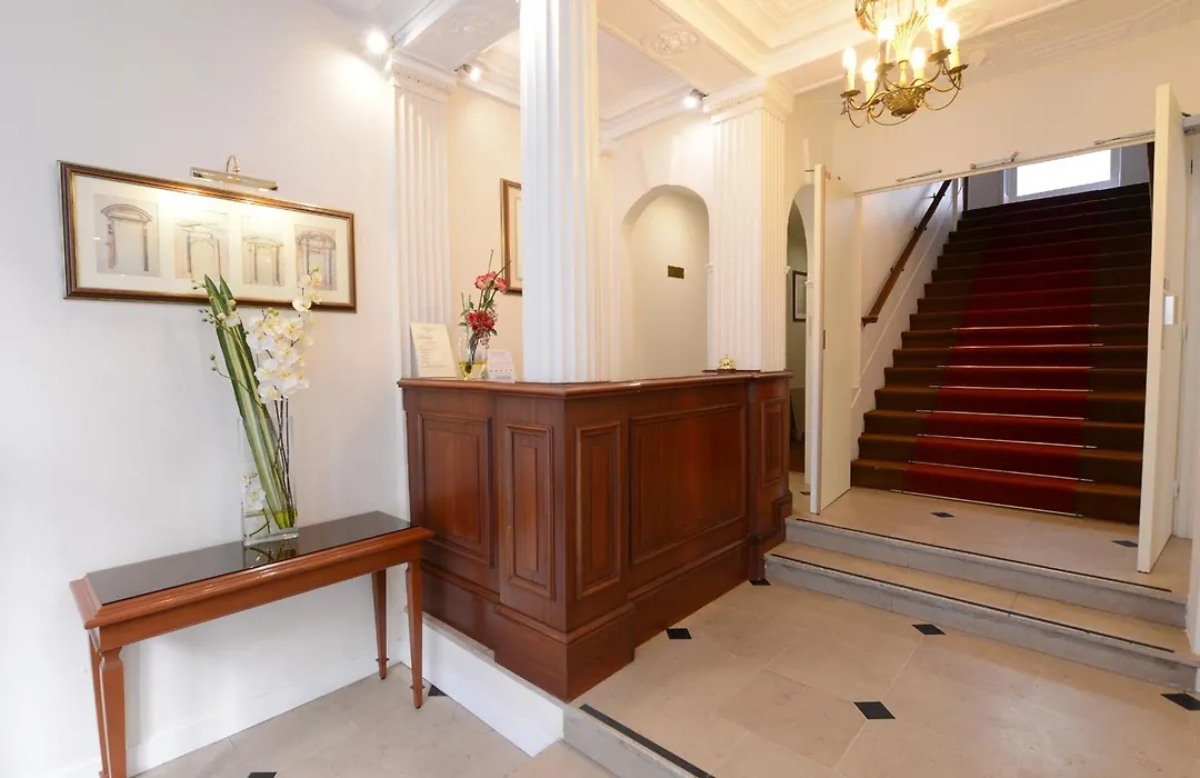 Hotel Imperial Paris-1