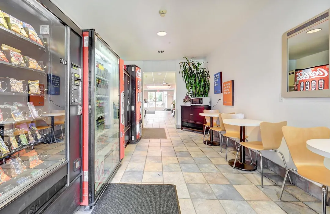 Motel 6-Roseburg, Or-1