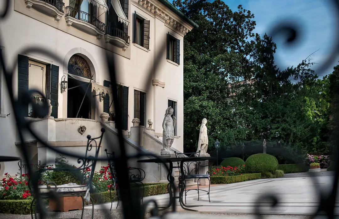 Villa Franceschi Hotel & Resort-1