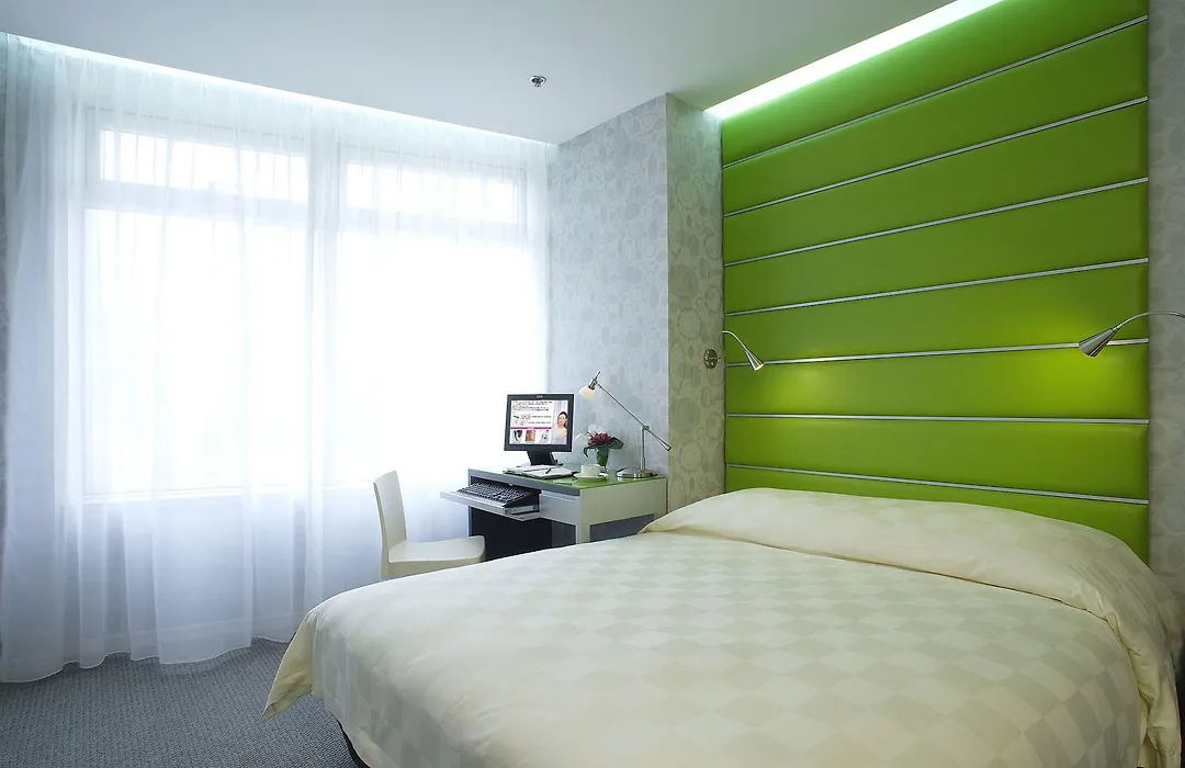 Cosmo Hotel Hong Kong By Dorsett Hotels-1