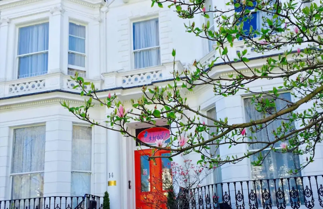 Blue Bells Hotel-1