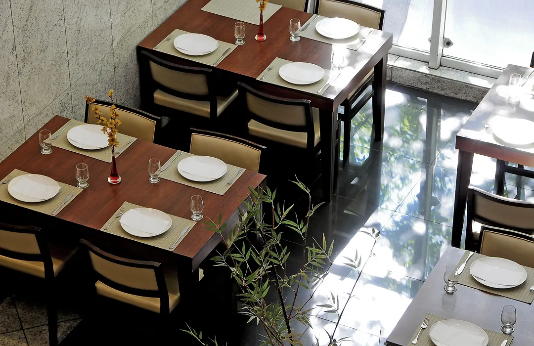 Bristol Merit Hotel-1