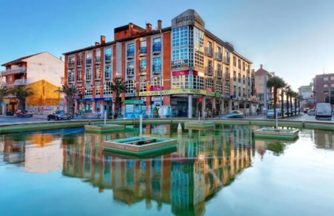 Hotel Madrid Torrejon Plaza-1