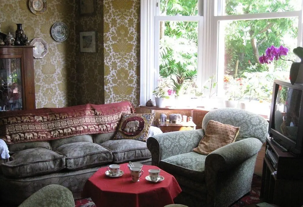 Grove Guest House-1