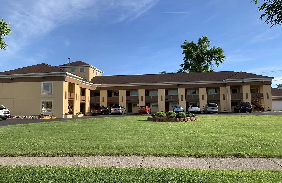 Scottish Inns Tonawanda-1