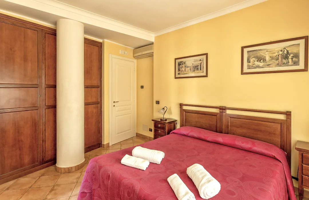 Joy'S Deluxe Ortigia-1
