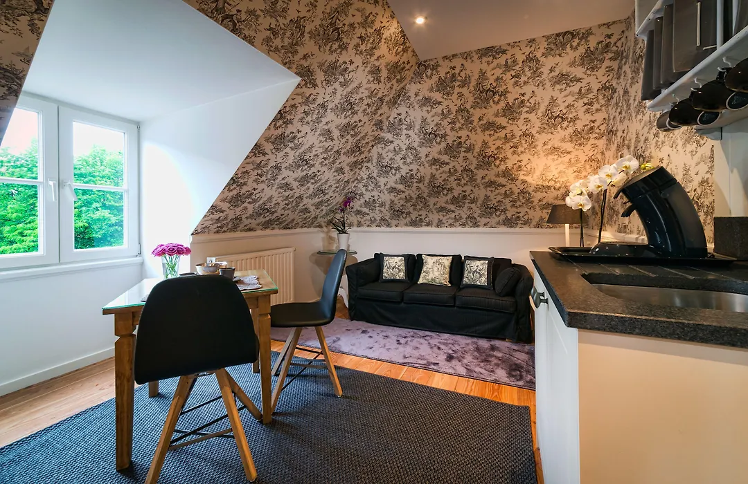 Canalside House - Luxury Guesthouse-1