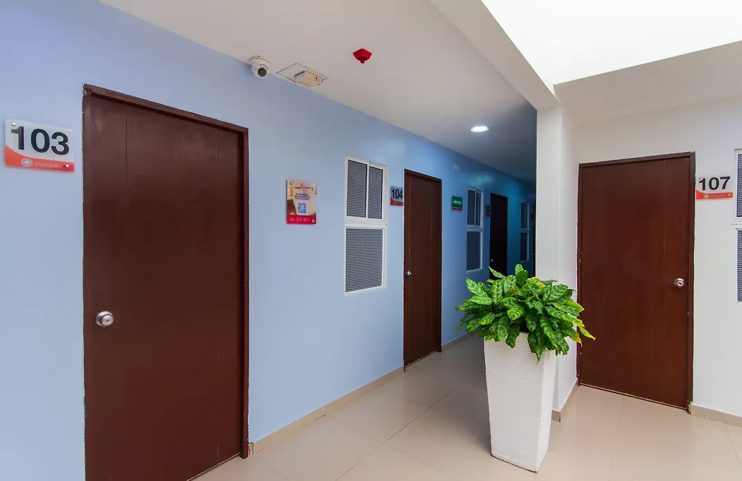 Azuán Suites Hotel By GEH Suites-1