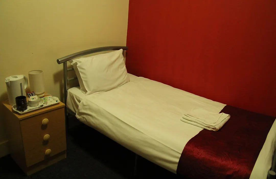 London Olympus Hotel Nirvana-1