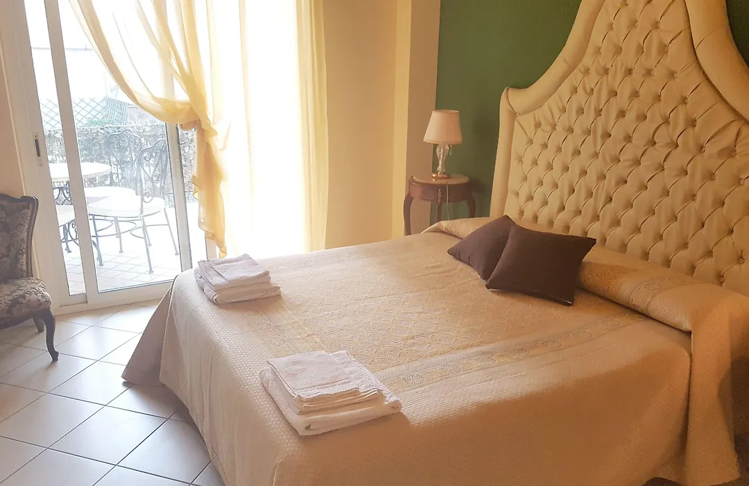 B&B Torre Dei Saraceni-1