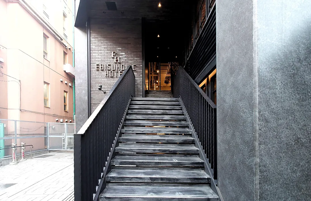 Ebisuholic Hotel-1
