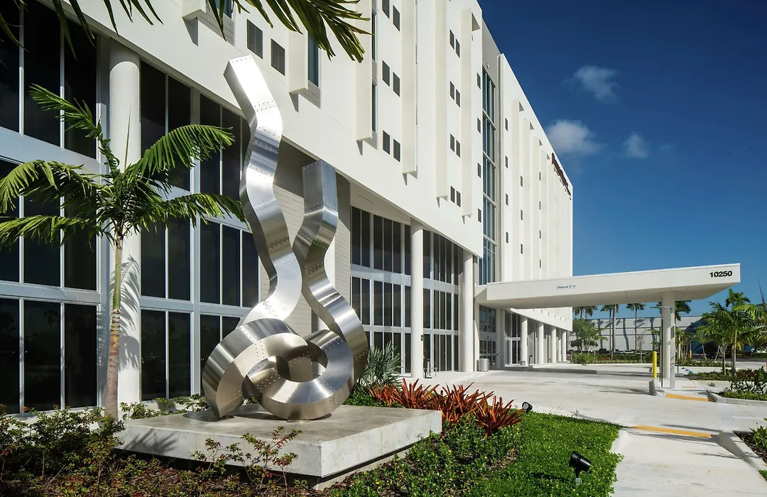 Doubletree By Hilton Miami Doral-1