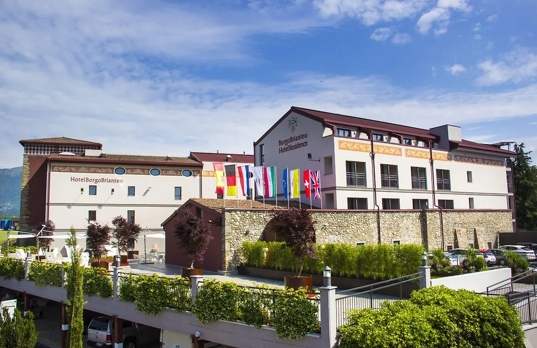 Hotel Borgo Brianteo-1