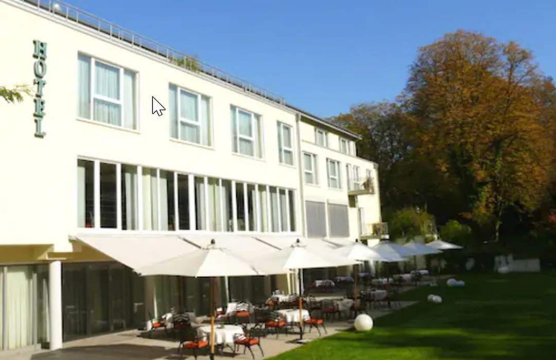 Ramada By Wyndham Duesseldorf Ratingen-1