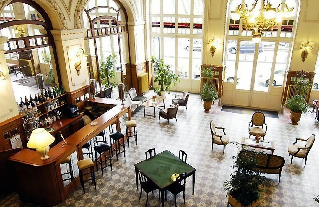 Hotel Du Soleil Le Terminus-1