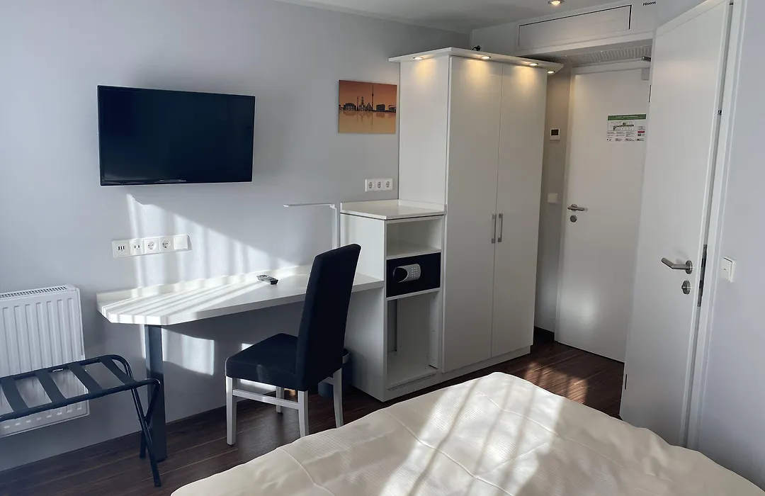 Mirage City Hotel Stuttgart Zentrum-1