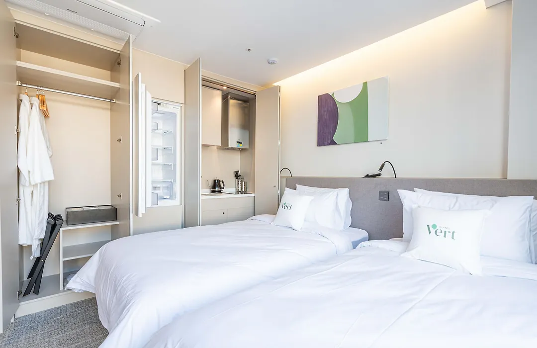 Hotel Vert-1