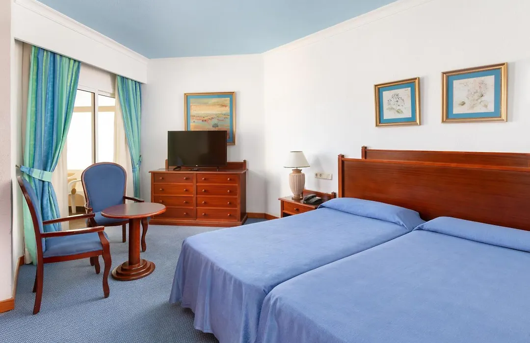 Hotel Riu Oliva Beach Resort-1