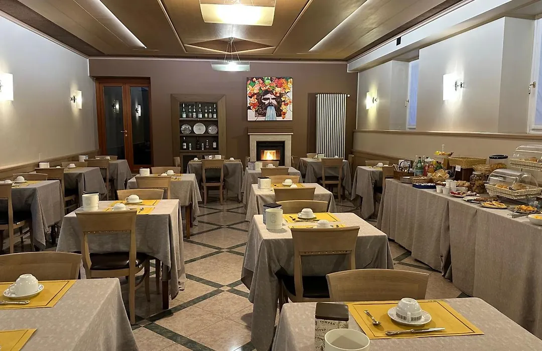 Hotel Centrale-1