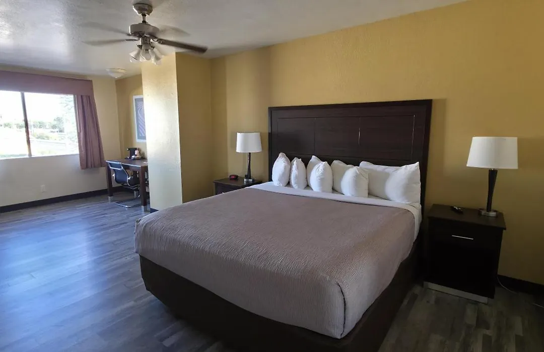 Surestay By Best Western Mesa Downtown Area-1