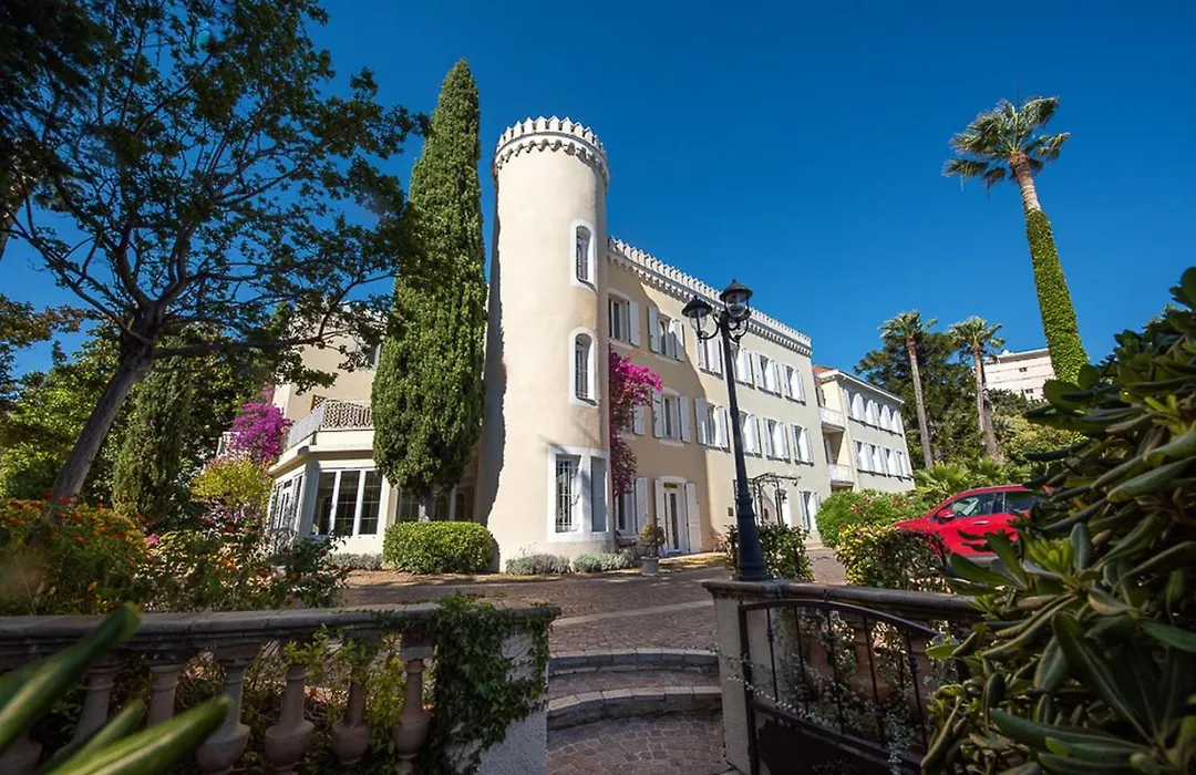 Hotel Chateau De La Tour Cannes-1